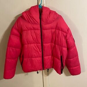 Women’s winter coat. Calvin Klein. Size large.